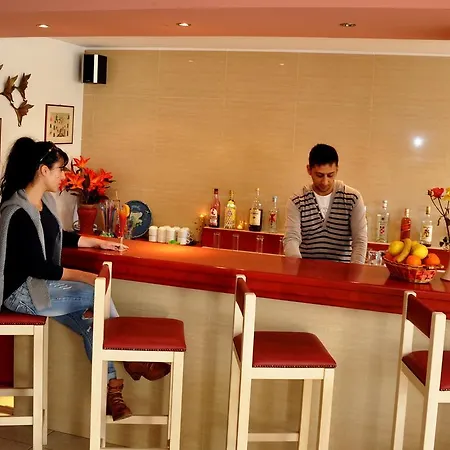 Haris Aparthotel 3*