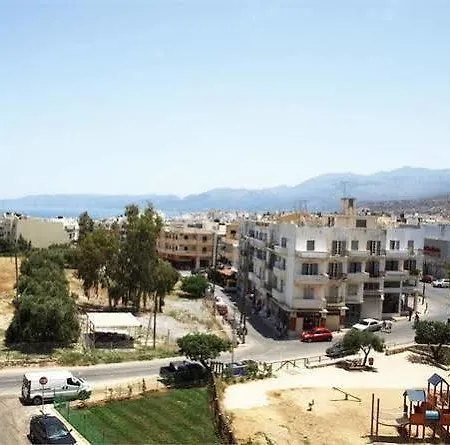 Aparthotel Haris 3*